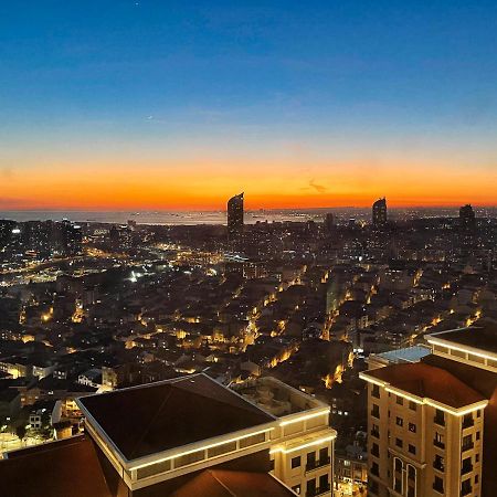 Emaar, Dinner At 102M With A View Of The Bosphorus Istanbul Exterior foto